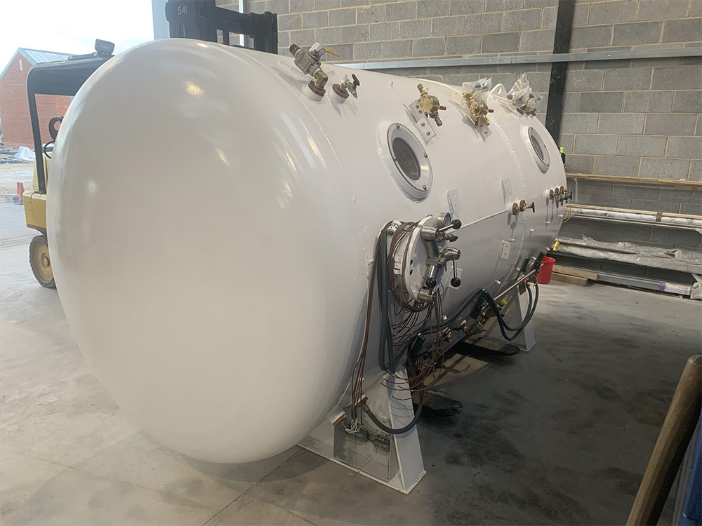 decompression chamber