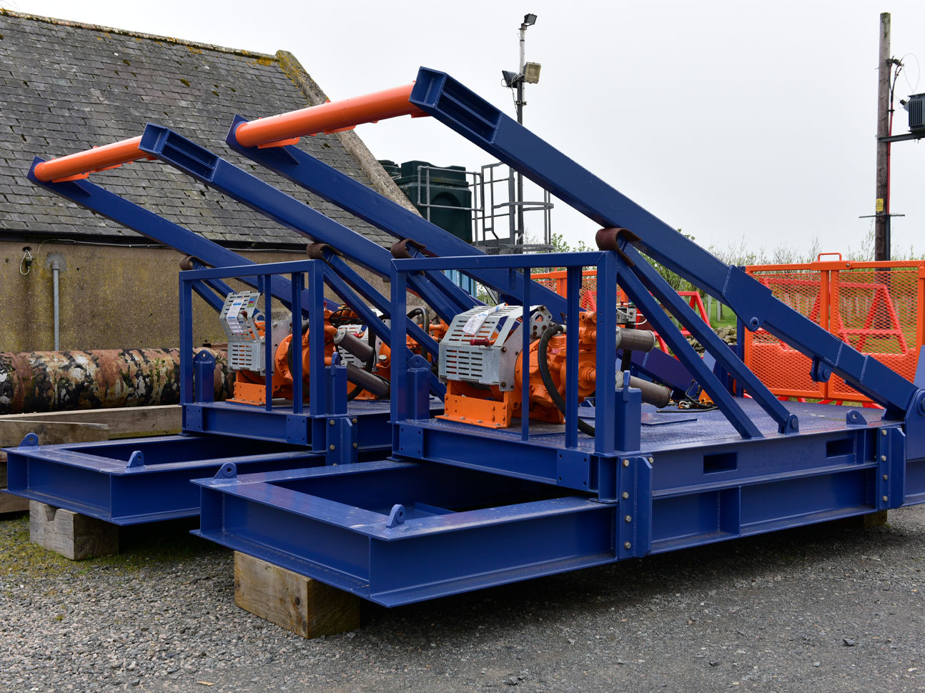 triton grey launch and recovery system